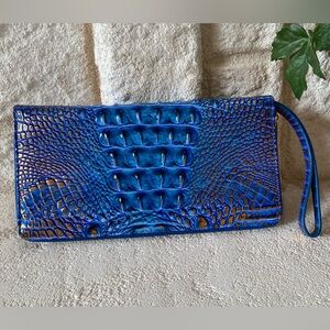 🌀DEEP AZURE SKYLER🌀Brahmin OVERSIZED Zip TRAVEL Wallet